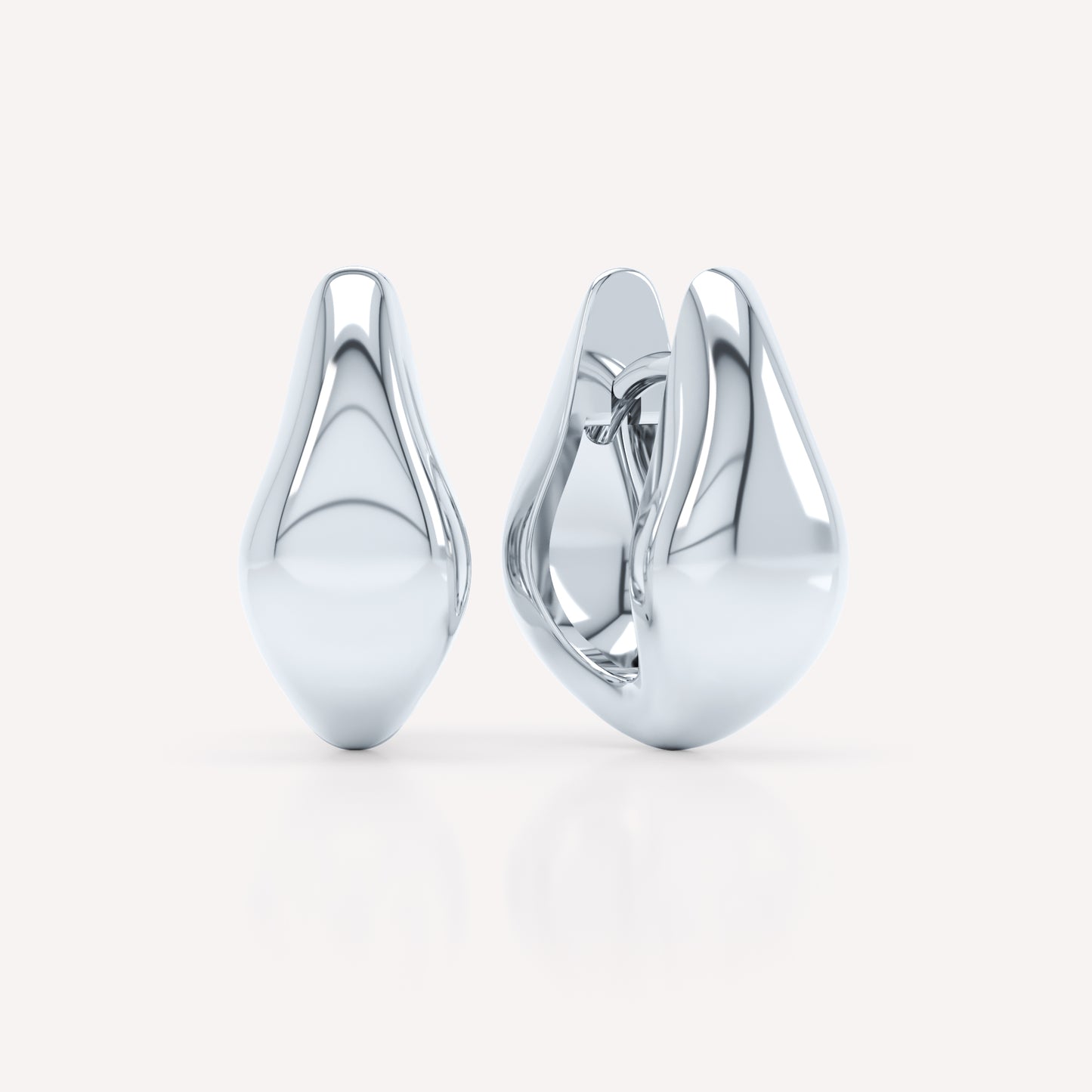 Curve Polished Huggies